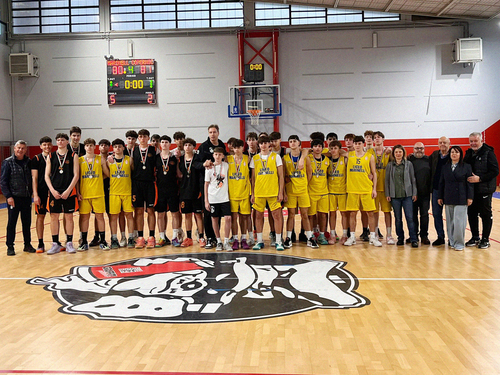 Basket studentesco, vittoria copernicana all’ultimo respiro