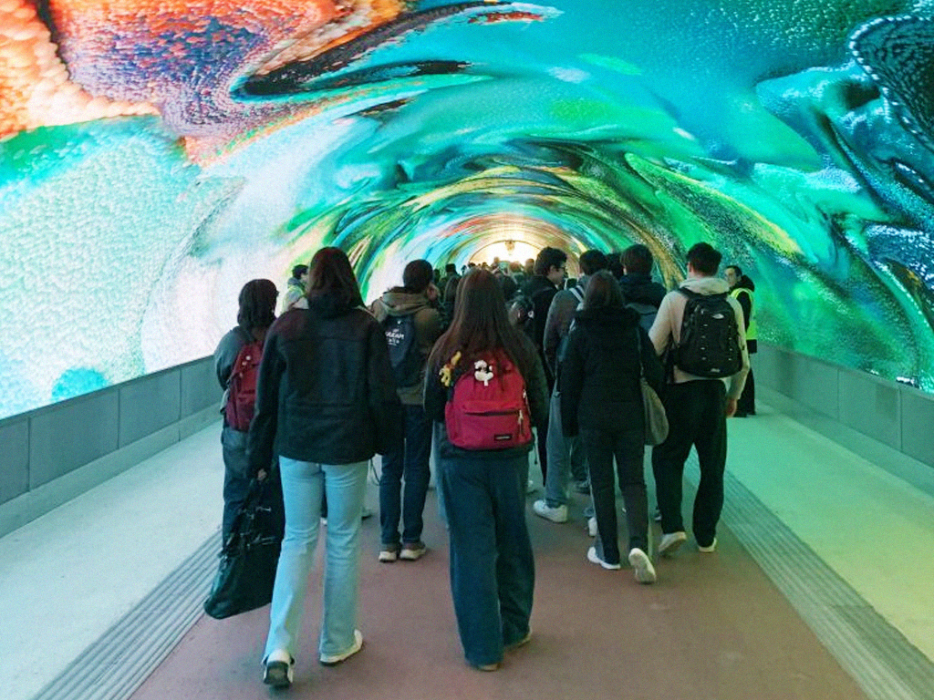 Una questione di sguardi tra passato e futuro